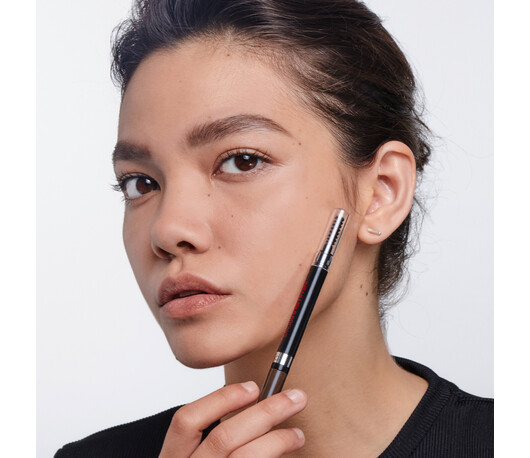 L'ORÉAL PARIS Eyebrow Pencil Brow Xpert Triangular Brow Pencil